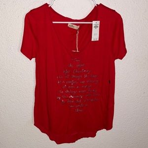 HOLLISTER CHRISTMAS T-SHIRT